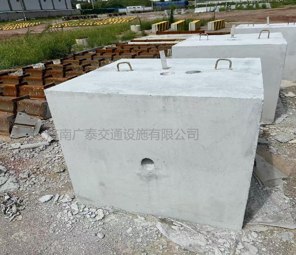 5000&times;1300桥梁大隔离墩